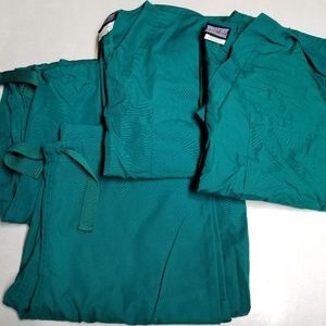 Scrub and transfer belt